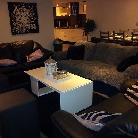 Bed & Kitchen Den Oever Ruang foto